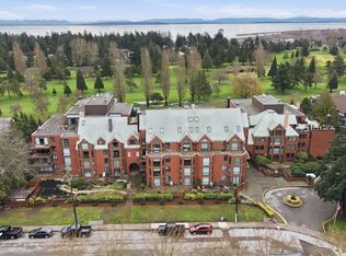 1350 View Cres #304, Delta, BC V4L 2K3