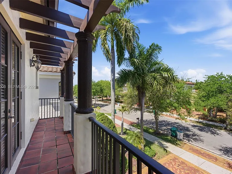 9564 Exbury Ct — Photo 38