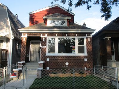 (Undisclosed Address), Chicago, IL, 60636