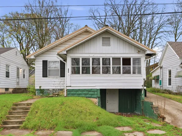 717 W Queen St, Muncie, IN 47303