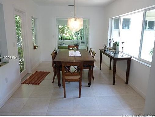 2nd image of 4011 Bonita Ave