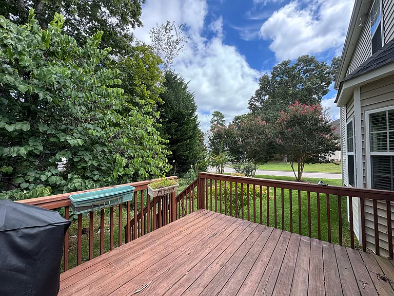 205 Laurens Way — Photo 31