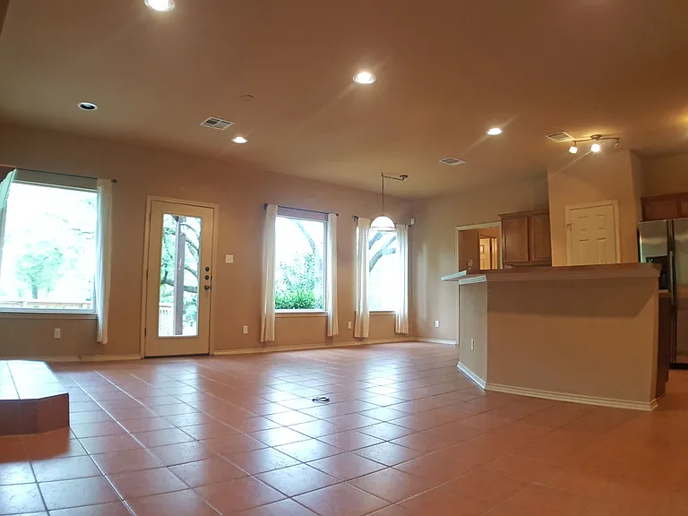 9102 Towana Trl — Photo 10