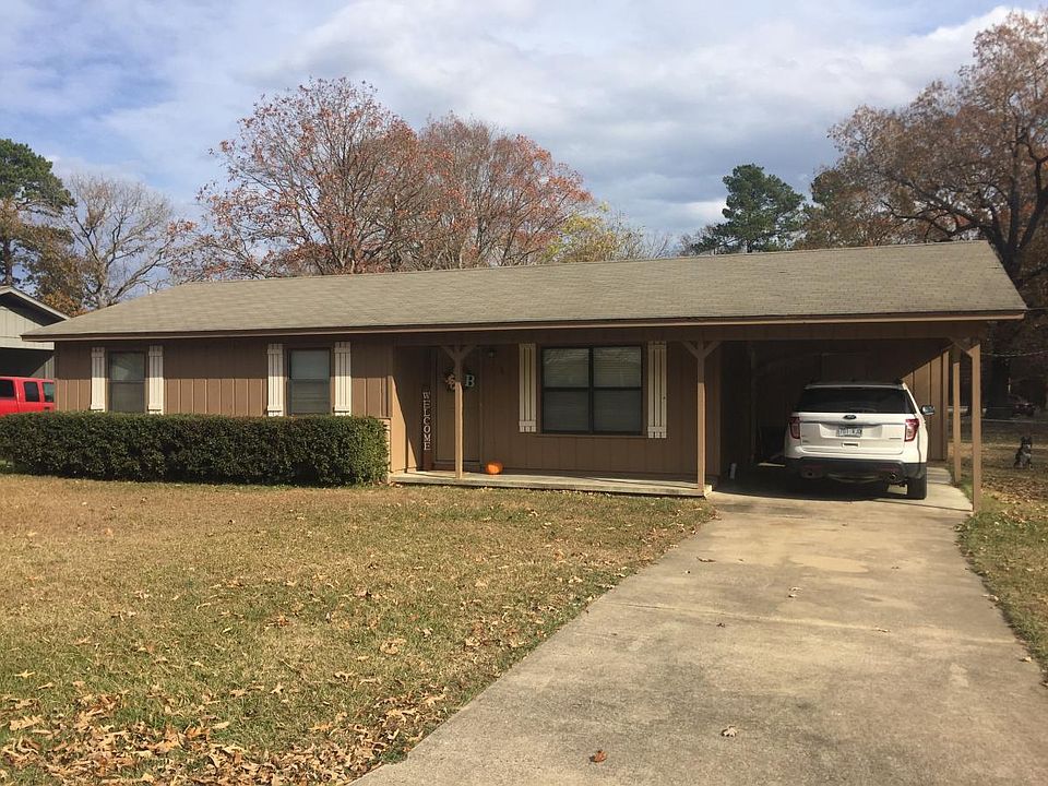 1st image of 6 Whippoorwill Dr