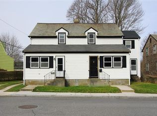 4 Norman St, Newport, RI 02840