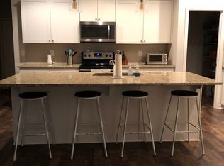 6119 Stella Light Dr, Flowery Branch, GA 30542