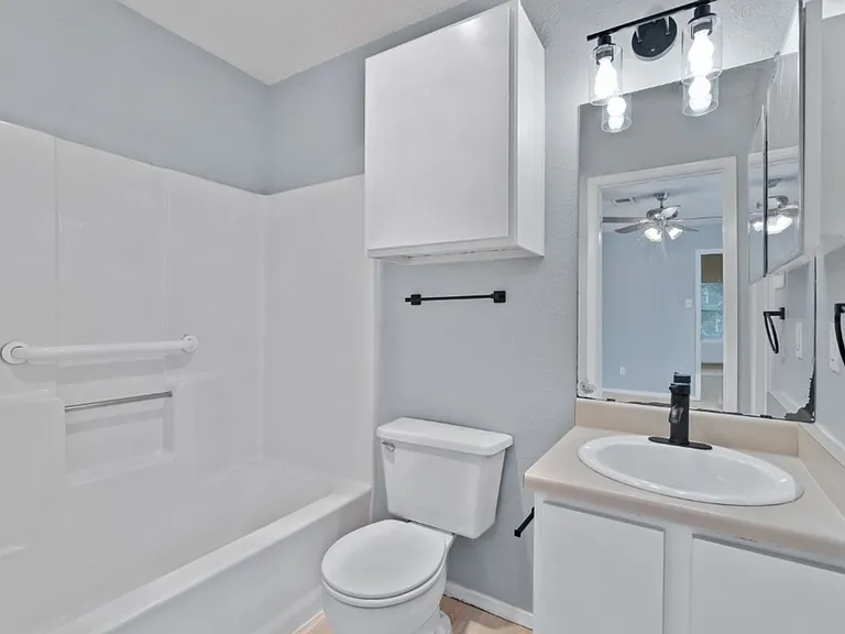 2906 Jadewood Ct #A — Photo 11