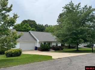 94 Apache Cir, Mountain Home, AR 72653