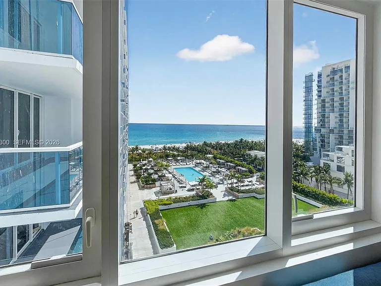 2301 Collins Ave #943 — Photo 33