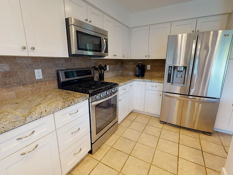 77313 Avenida Fernando — Photo 8