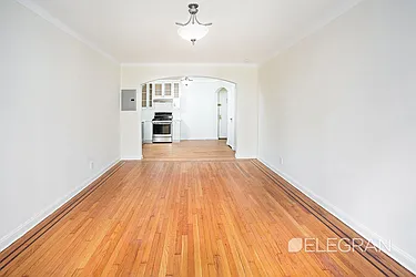 Rented by (Legacy) Elegran