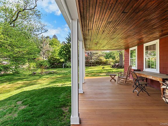 5th image of 129 Highmount Avenue