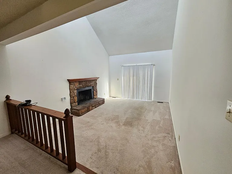 4710 Cornwall Pl — Photo 5