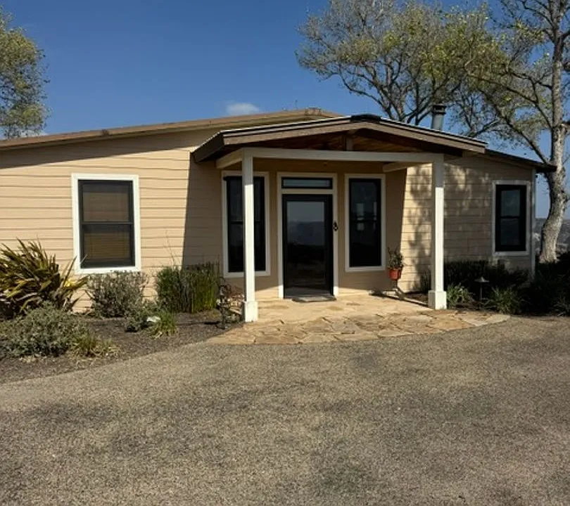 1475 Cougar Ridge Rd