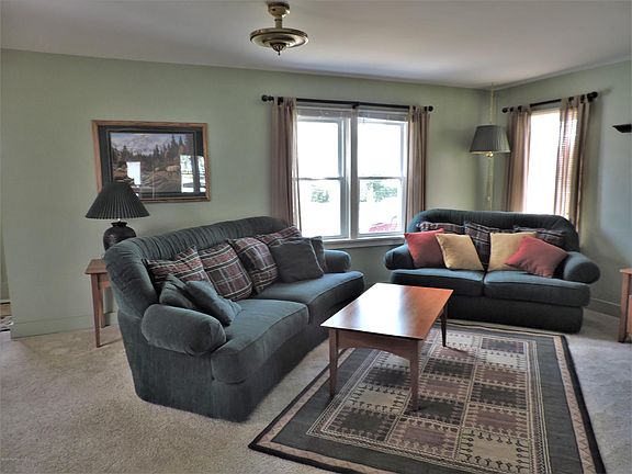 4th image of 120 E Grand Traverse St
