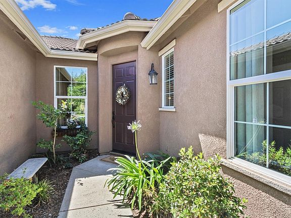 5th image of 3035 Hammond Way