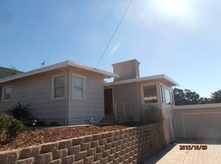 884 Portola Dr, Del Rey Oaks, CA 93940