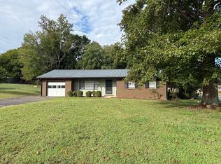 4657 Queens Rd, Hickory, NC 28602