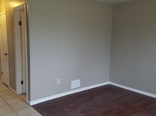 7556 Whitcomb St APT A, Merrillville, IN 46410
