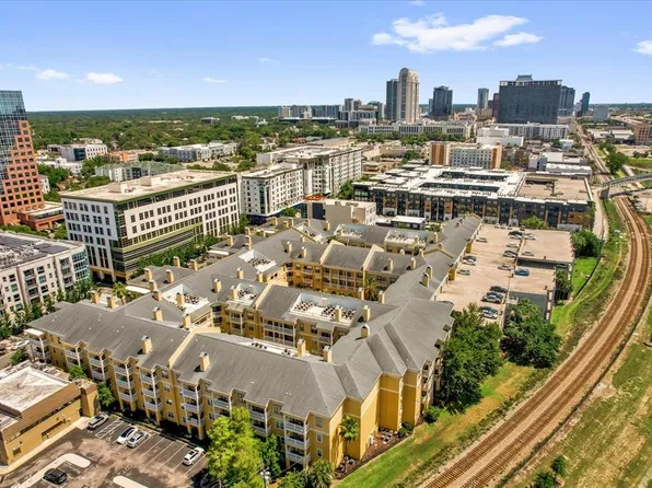 860 N Orange Ave APT 306, Orlando, FL 32801