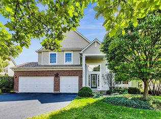 1791 Prairie Ridge Cir, Lindenhurst, IL 60046