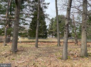 204 W 10th St, National Park, NJ 08063