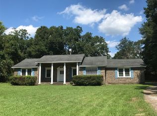 335 Sunset Dr, Manning, SC 29102
