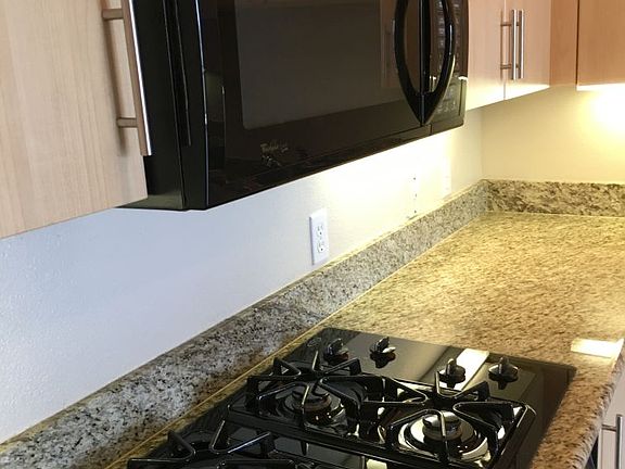 4th image of 550 Park Blvd Unit 2608