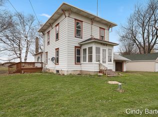 7545 Saddlebag Lake Rd, Lake Odessa, MI 48849