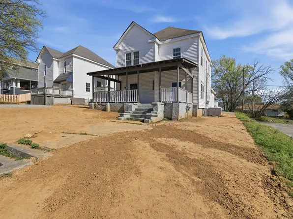 2011 McCallie Ave #A, Chattanooga, TN 37404