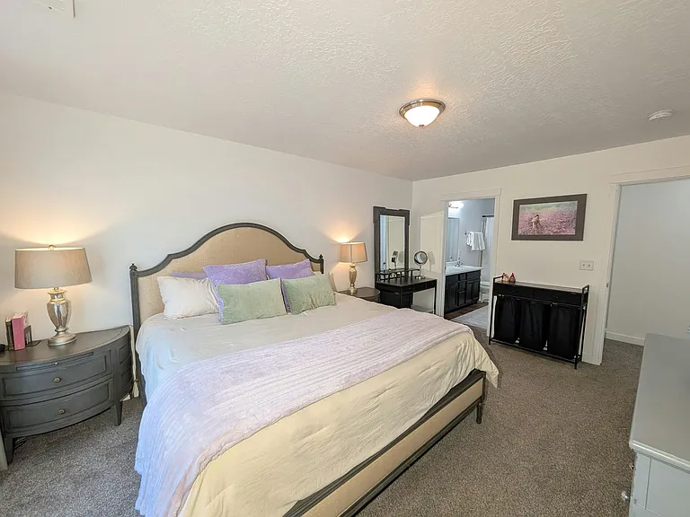 688 E 355 N — Photo 16