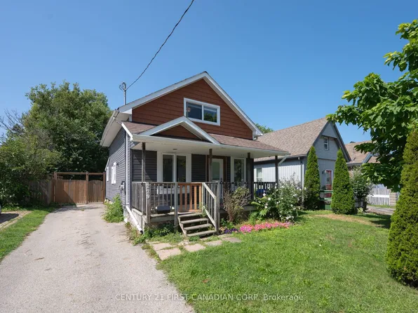229 Saint Julien St, London, ON N5Z 2N2