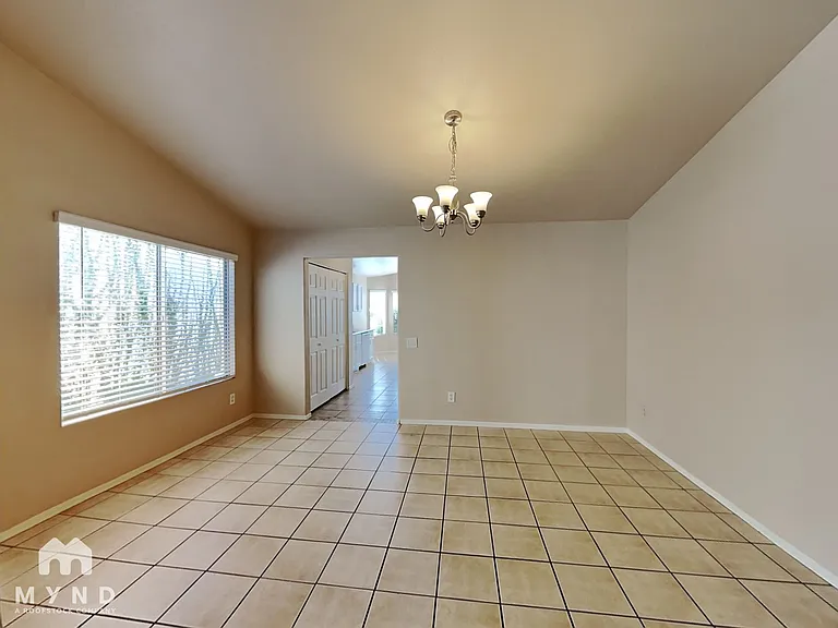 3018 W Laquila Aerie — Photo 11