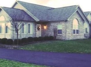 2082 Willow Run Cir, Enon, OH 45323