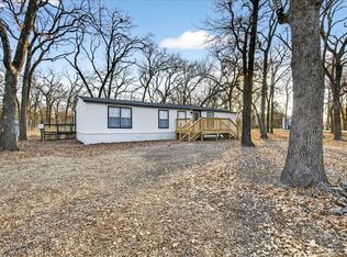 237 Wildflower Dr, Mabank, TX 75156