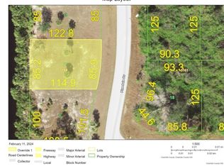 7857 Pinedale Dr, Port Charlotte, FL 33981