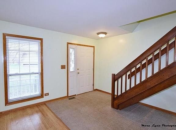 2nd image of 2409 Deerfield Dr