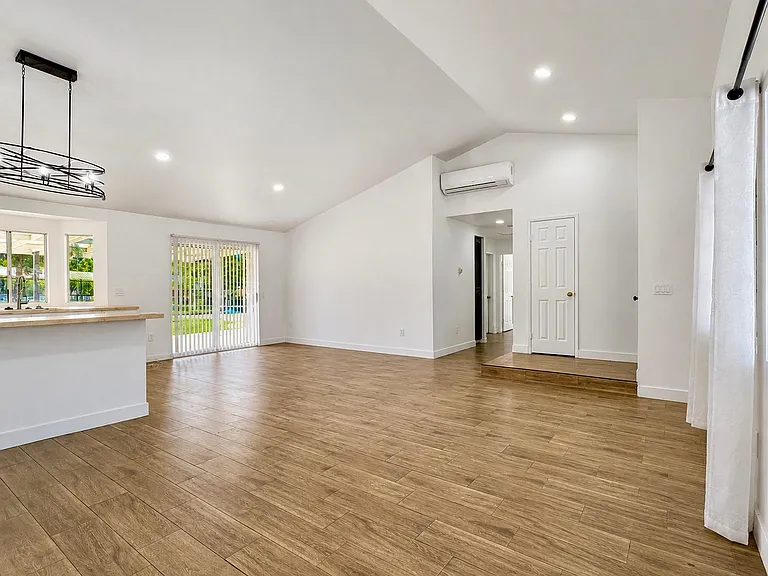 23510 Rose Quartz Dr — Photo 24