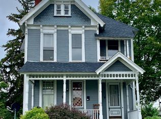 52 S 13th St #1/2, Richmond, IN 47374