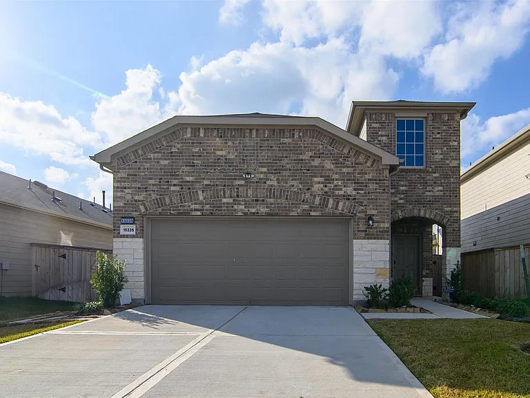 15235 Canyon Rapids Rd — Photo 2