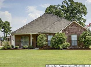 43137 Norwood Rd, Gonzales, LA 70737