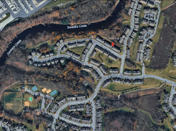 2113 Red Fox Dr, Hummelstown, PA 17036