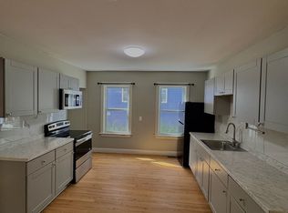 120 Rodney St #1, Worcester, MA 01605
