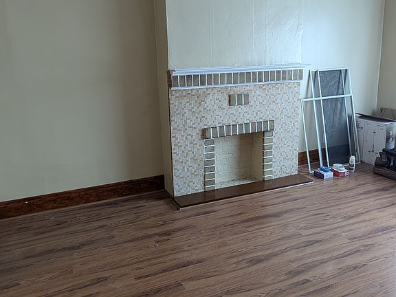 3rd image of 72 Hennepin St #1