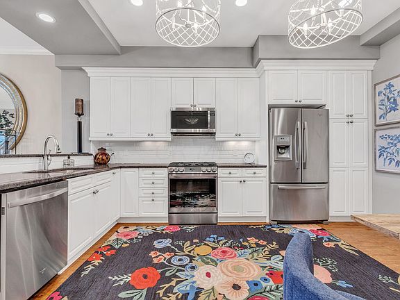 4th image of 5745 Newbank Cir Ste 407