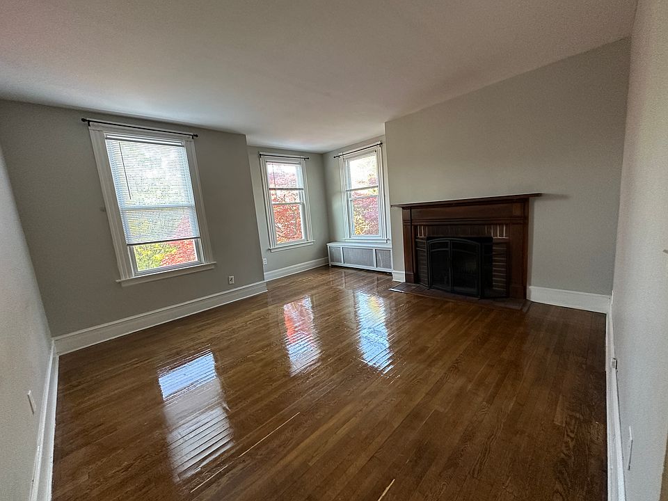 1st image of 172 Fountain St #L2