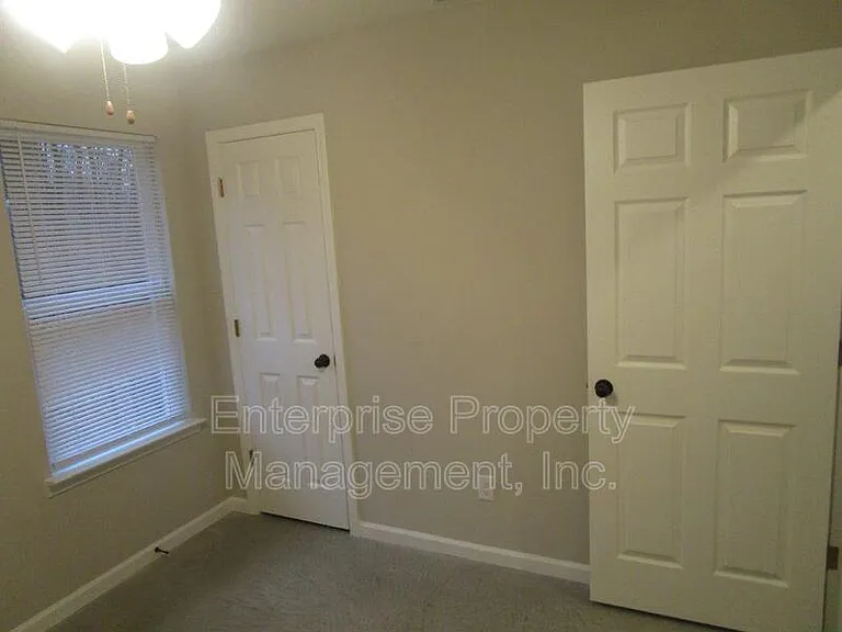 3490 Ardmore St — Photo 11