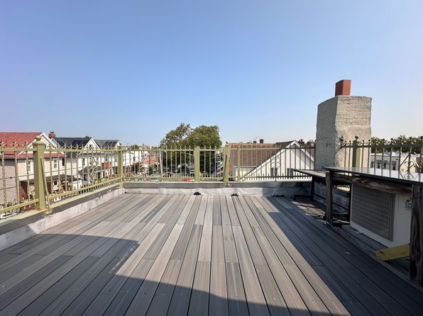169 Avenue S FLOOR 2
