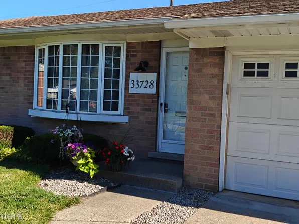 33728 Yuma St, Westland, MI 48185
