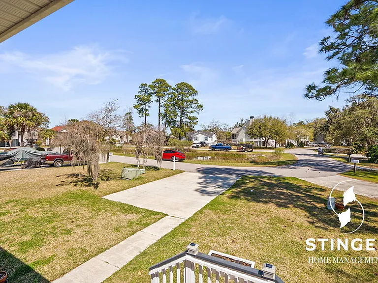 2927 Waters Edge Ct W — Photo 5